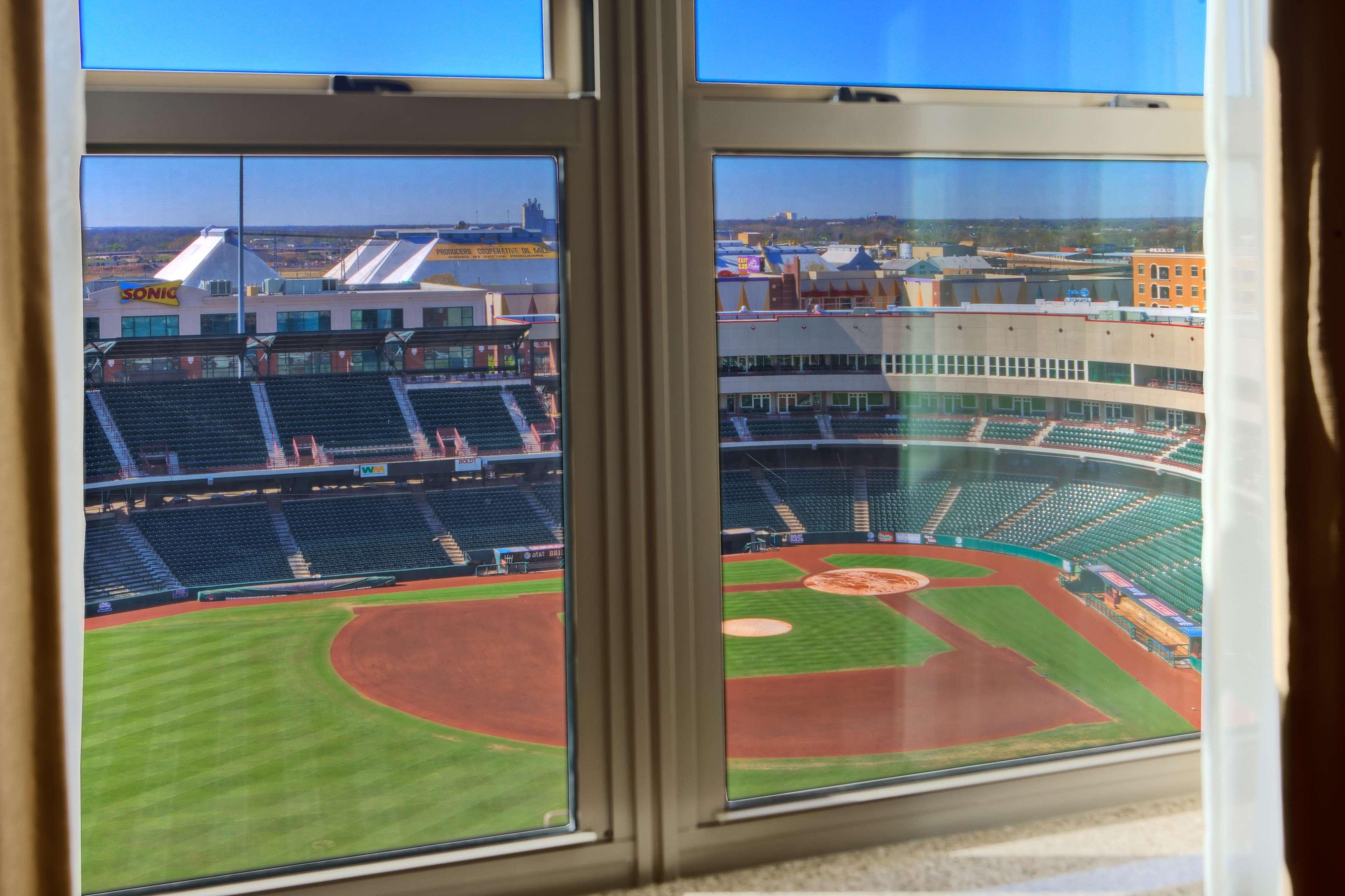 Hampton Inn & Suites Oklahoma City-Bricktown Ανέσεις φωτογραφία